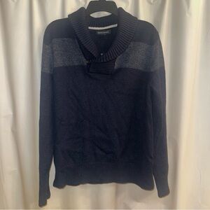 Banana Republic Navy and Gray Men's Sweater merino wool